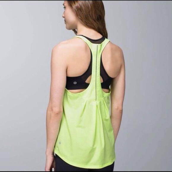 Lululemon Lightened Up Singlet Clear Mint  8 - Picture 5 of 14